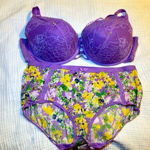 Cacique 46DD bra purple and matching panty 22/24